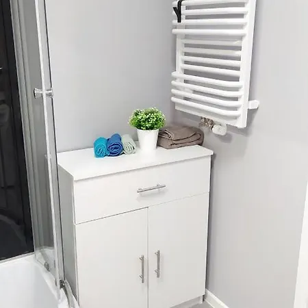 Apartament *